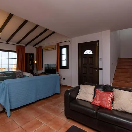 Villa Una