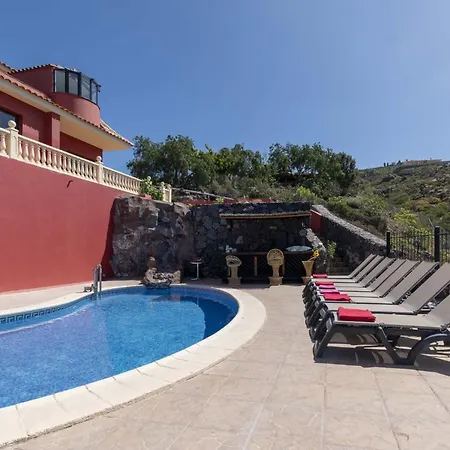 Villa Una Villa *