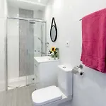 Villa Una אדחה