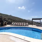 Villa Una אדחה