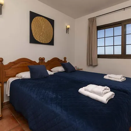 Villa Una Villa